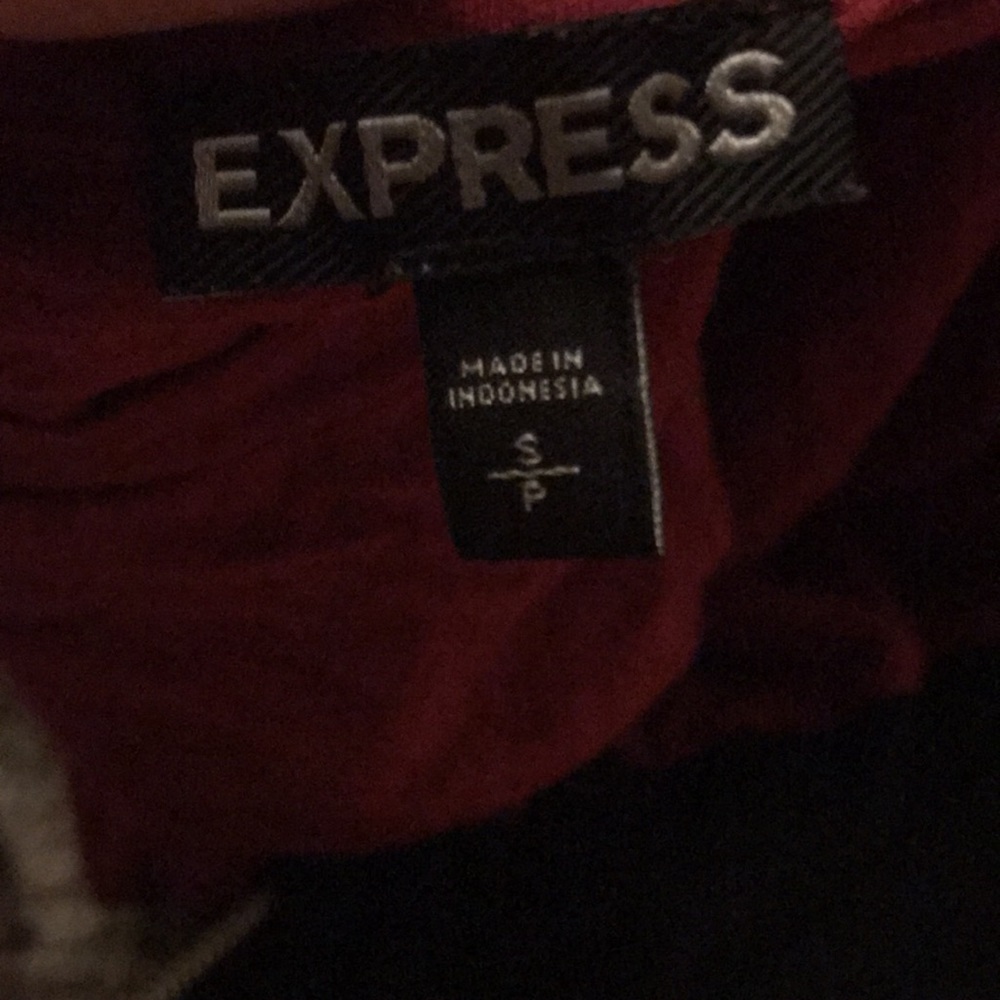 Express Short sleeve pink/red and black blouse - Picture 6 of 6